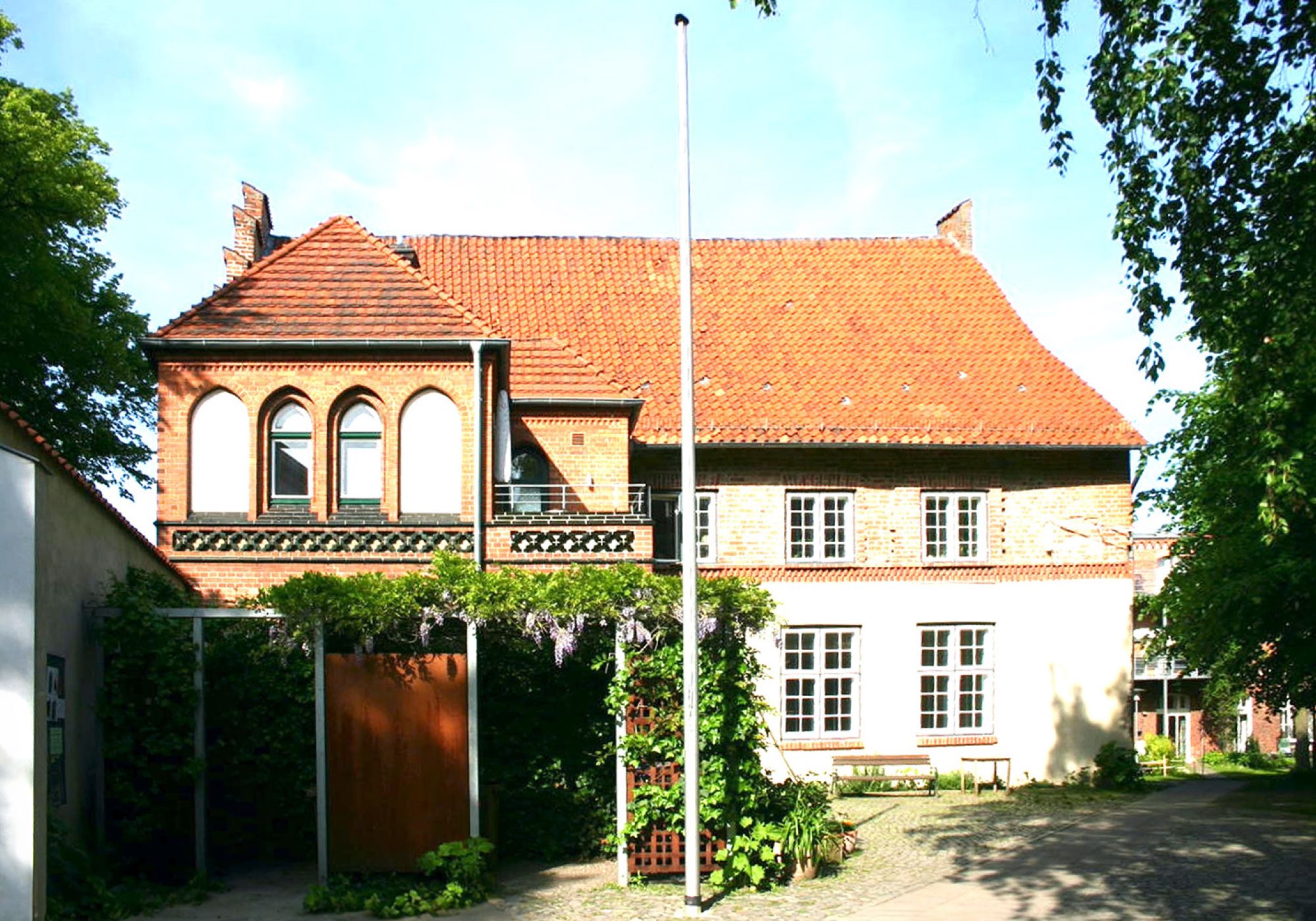 Gebäude